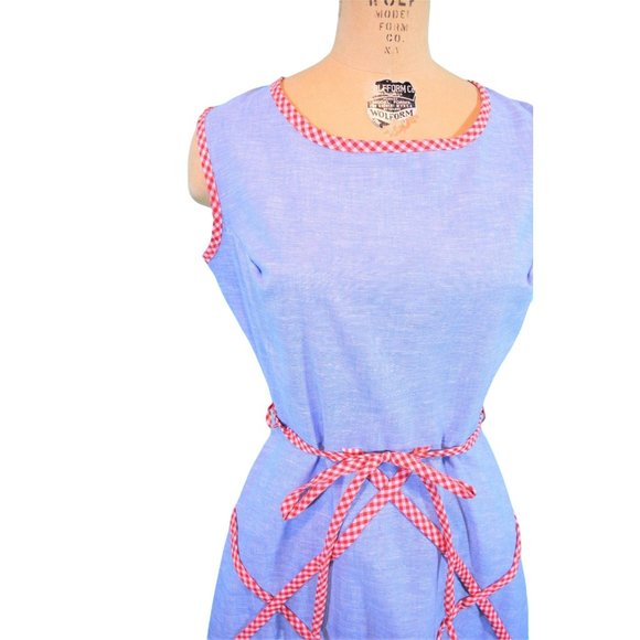 Vintage 1960s Picnic Dress Blue Chambray Red Checkered Sheath | W 28" - Picture 7 of 9